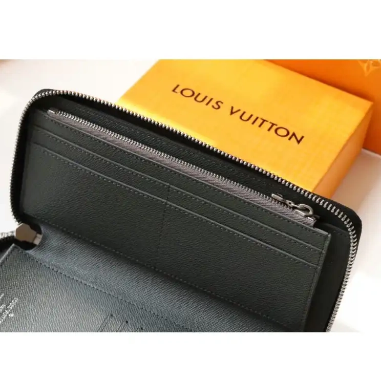 Brother Sam 2102SH0003 Bags LV 0406
